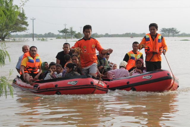 Detail Gambar Bencana Banjir Nomer 45