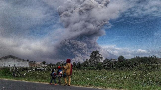 Detail Gambar Bencana Gunung Meletus Nomer 34