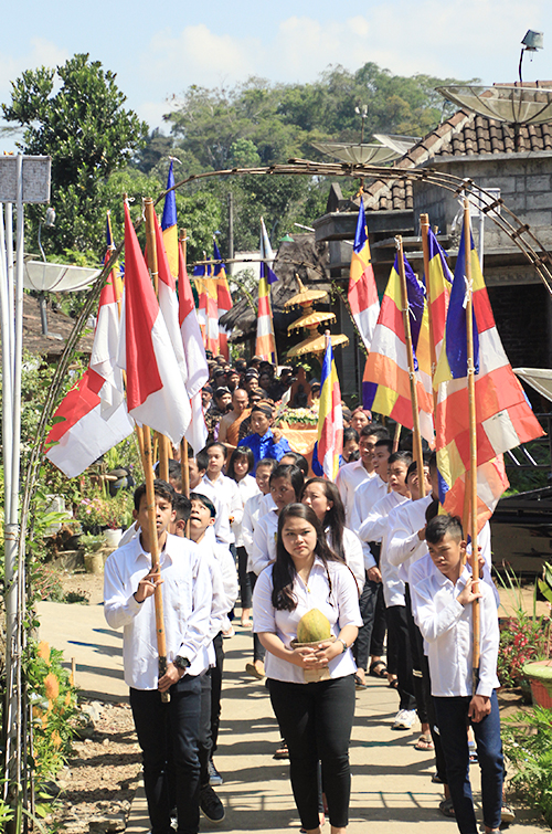 Detail Gambar Bendera Buddhis Nomer 25