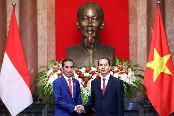 Detail Gambar Bendera Dan Opresiden Vietnam Nomer 2