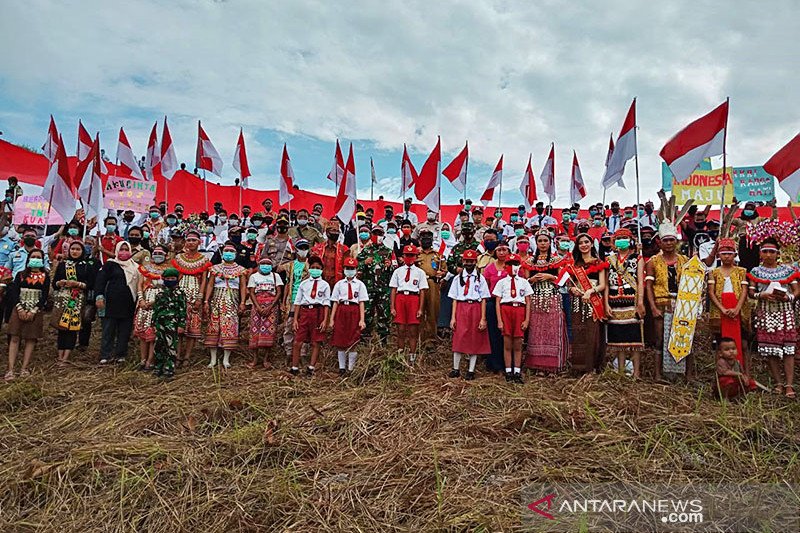 Detail Gambar Bendera Indonesia Dan Malaysia Nomer 28