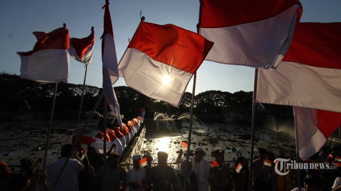 Detail Gambar Bendera Indonesia Keren Nomer 34