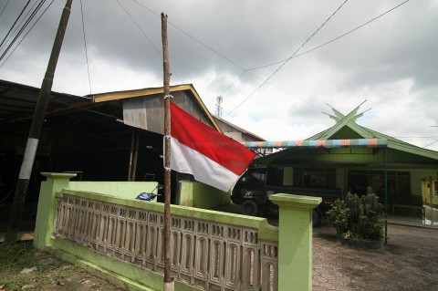 Detail Gambar Bendera Indonesia Setengah Tiang Nomer 50