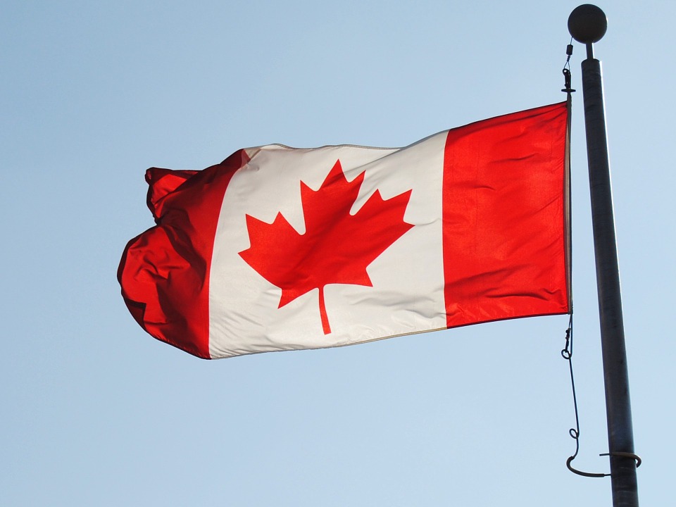 Detail Gambar Bendera Kanada Nomer 48
