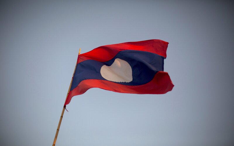 Detail Gambar Bendera Laos Nomer 48