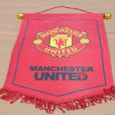 Detail Gambar Bendera Manchester United Nomer 36