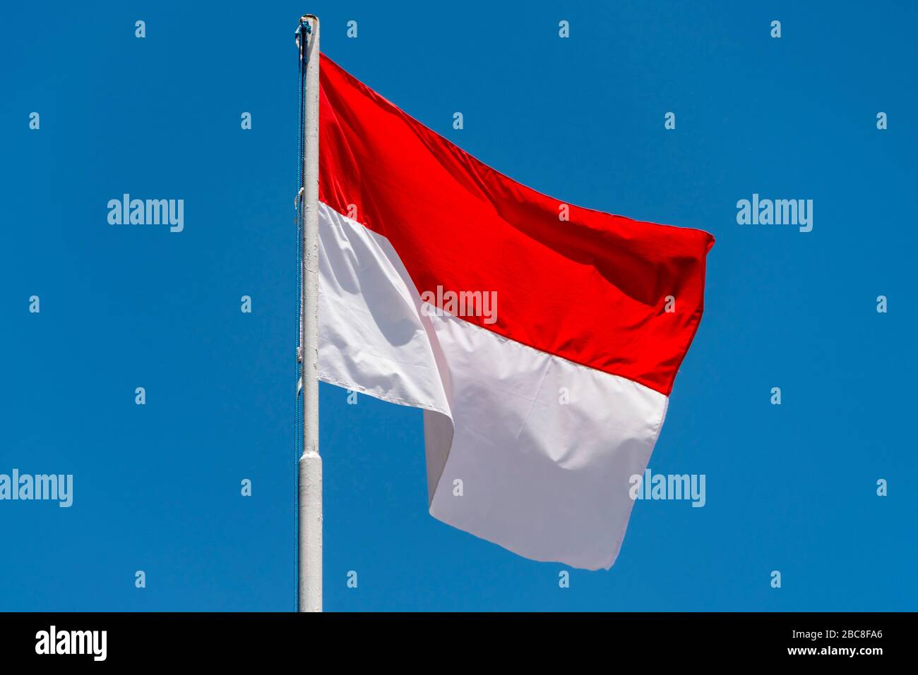 Detail Gambar Bendera Merah Putih Indonesia Nomer 11