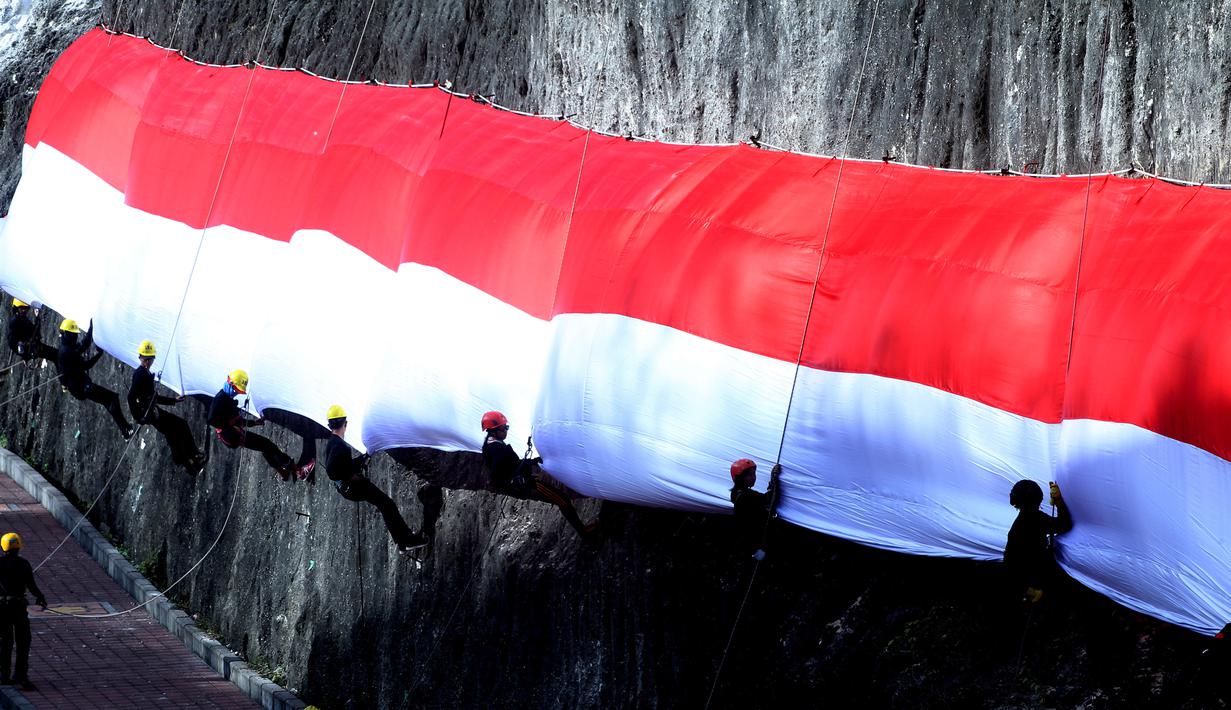 Detail Gambar Bendera Merah Putih Keren Nomer 46