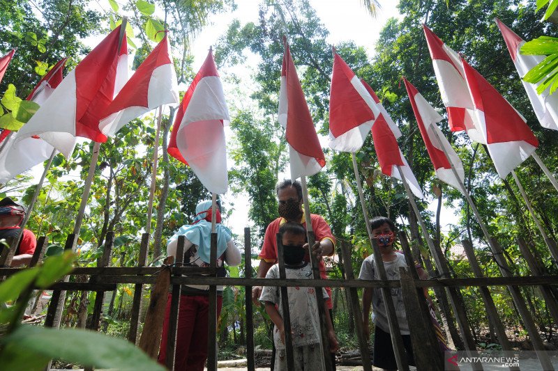 Detail Gambar Bendera Merah Putih Untuk Diwarnai Nomer 48