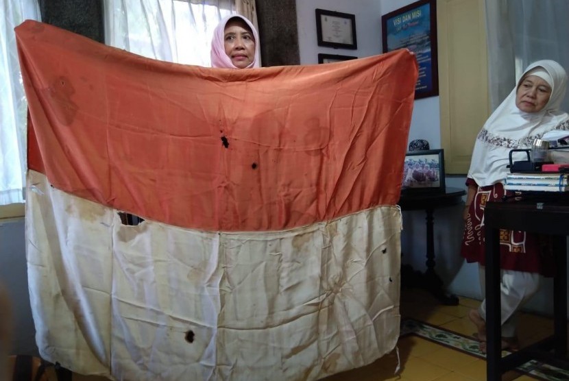 Detail Gambar Bendera Merahputih Nomer 32