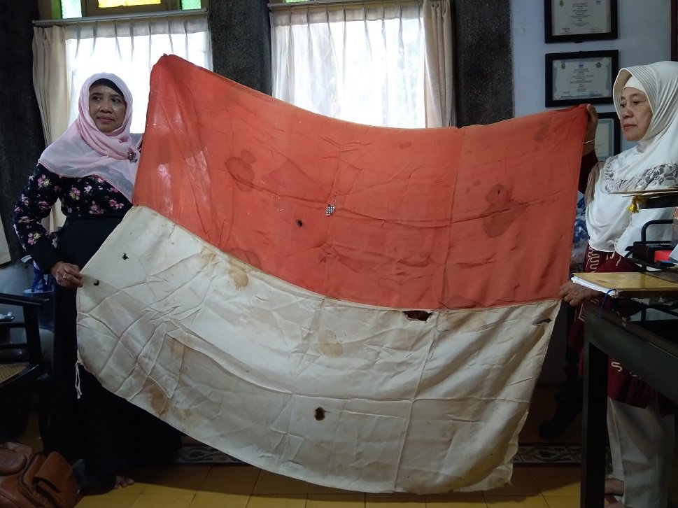 Gambar Bendera Pusaka Merah Putih - KibrisPDR