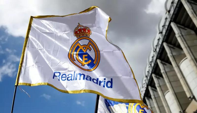 Detail Gambar Bendera Real Madrid Nomer 21