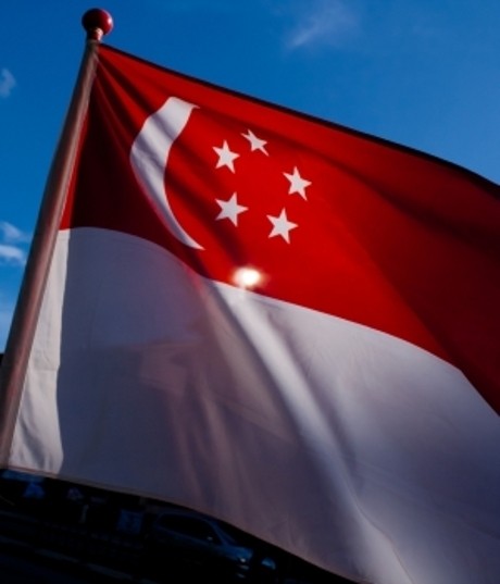 Detail Gambar Bendera Singapura Nomer 36