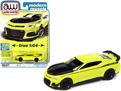 Detail Hot Wheels 81 Camaro 2017 Nomer 24