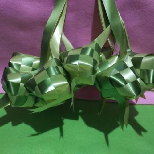 Detail Gambar Bentuk Ketupat Nomer 55