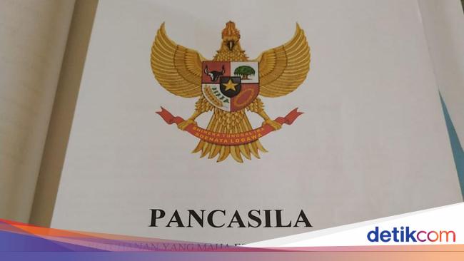 Detail Gambar Bergerak Ppt Pancasila Nomer 37