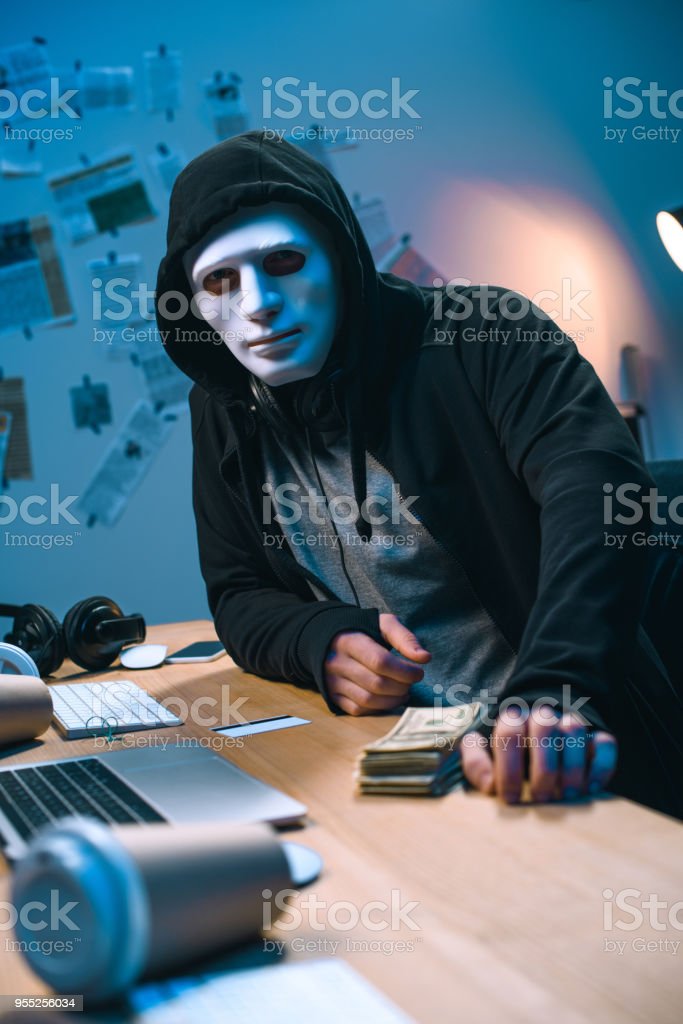 Detail Gambar Bertopeng Hacker Nomer 14