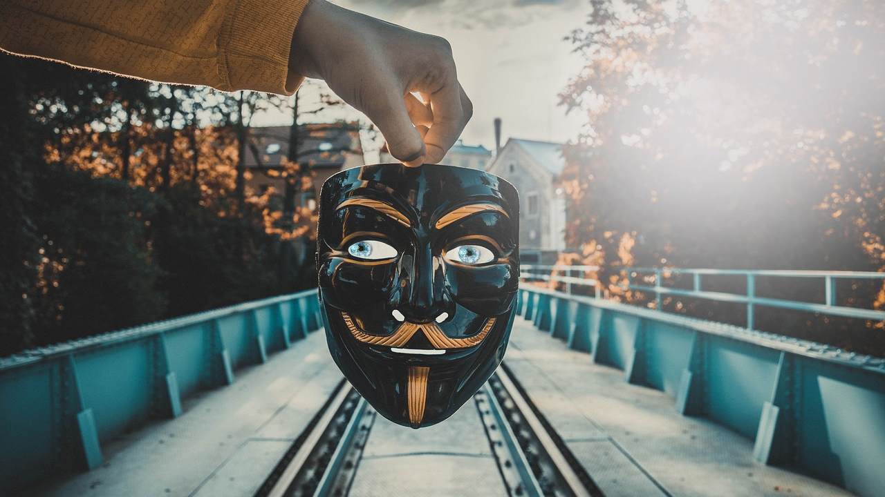 Detail Gambar Bertopeng Hacker Nomer 47