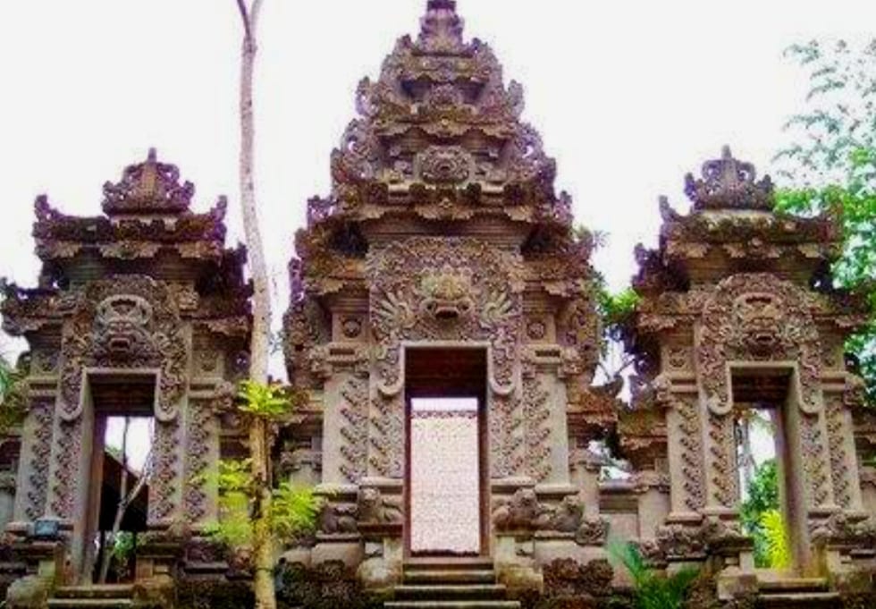 Detail Gambar Berukuran Kecil Rumah Adat Bali Nomer 39