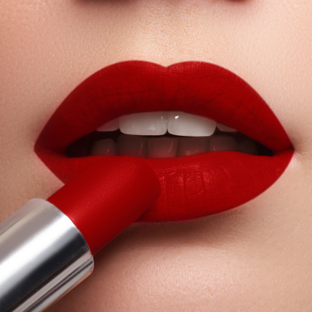 Detail Gambar Bibir Lipstik Merah Nomer 16