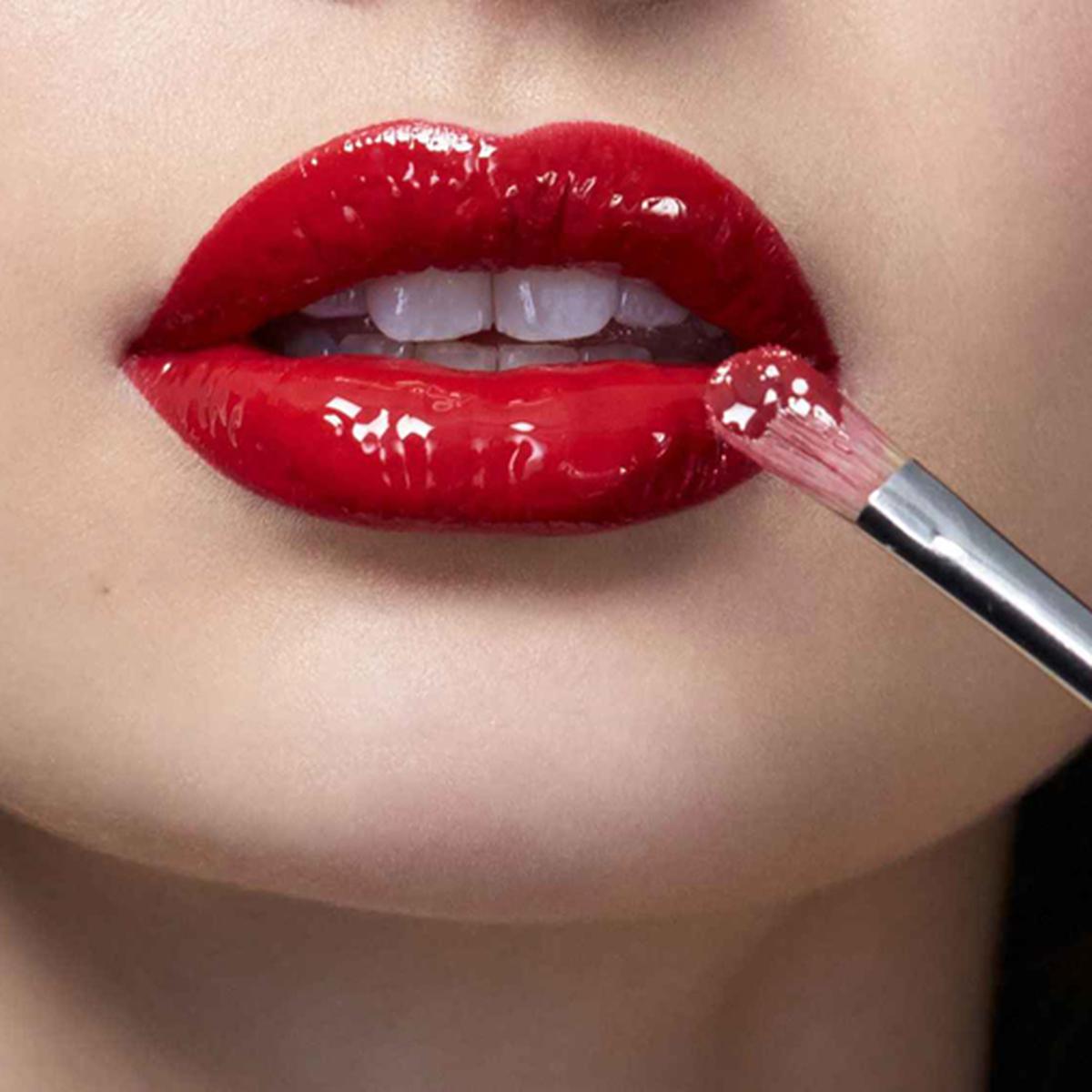 Detail Gambar Bibir Lipstik Merah Nomer 19