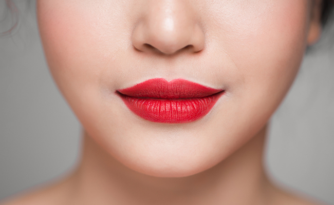 Detail Gambar Bibir Lipstik Merah Nomer 5