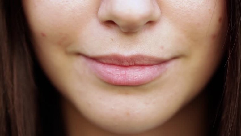 Detail Gambar Bibir Senyum Nomer 35