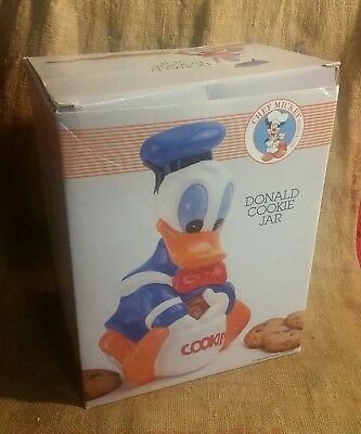 Detail Chef Mickey Cookie Jar Nomer 48