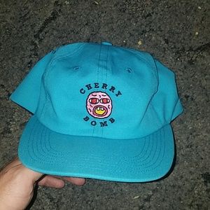 Detail Cherry Bomb Bucket Hat Nomer 24