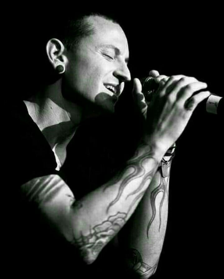 Detail Chester Bennington Hd Wallpaper Nomer 38