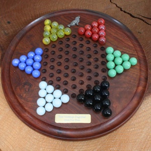 Detail Chinese Checkers I Can Do Karate Nomer 6