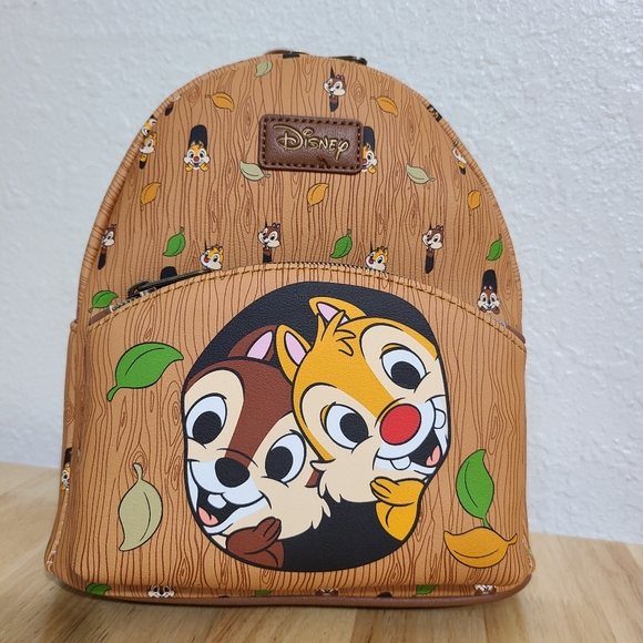 Detail Chip And Dale Mini Backpack Nomer 28