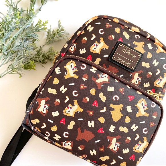 Detail Chip And Dale Mini Backpack Nomer 53