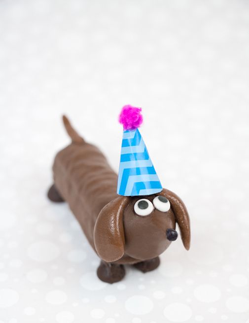 Detail Chocolate Dachshund Candy Nomer 5