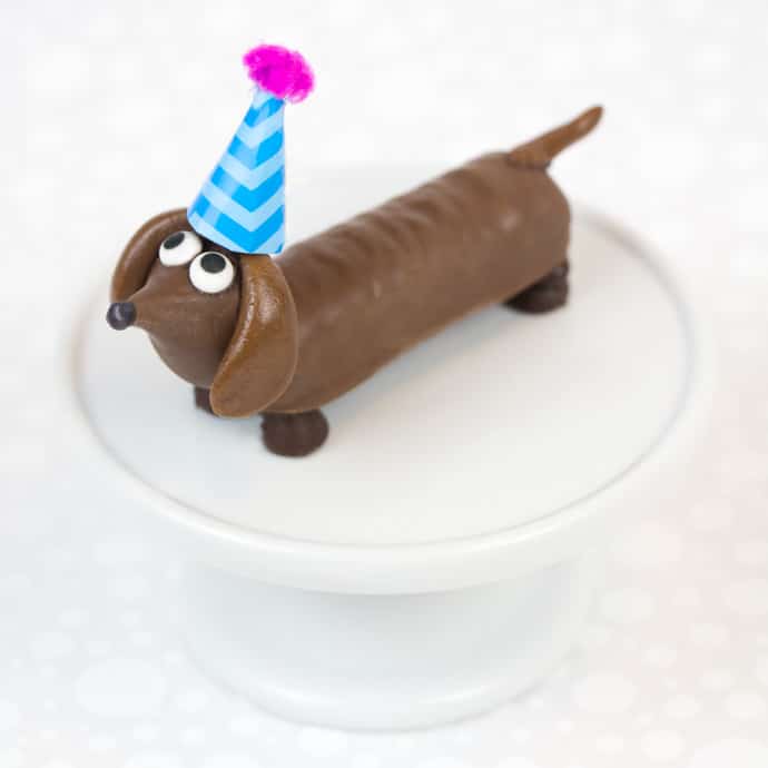 Detail Chocolate Dachshund Candy Nomer 9