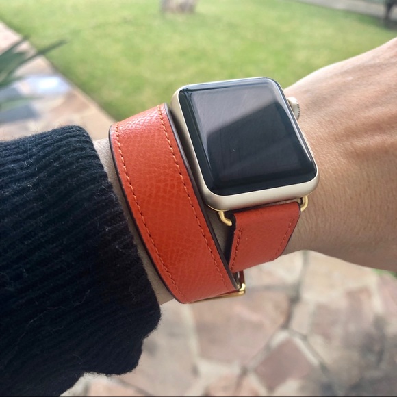 Detail Christian Louboutin Apple Watch Band Nomer 27