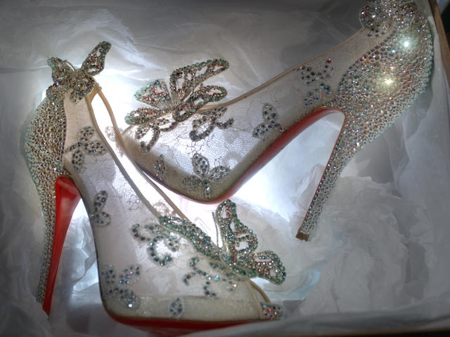 Detail Christian Louboutin Cinderella Shoe Price Nomer 2