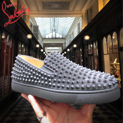 Detail Christian Louboutin Roller Boat Nomer 4