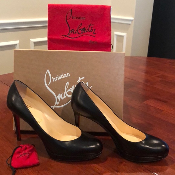 Detail Christian Louboutin Simple Pump Black Nomer 36