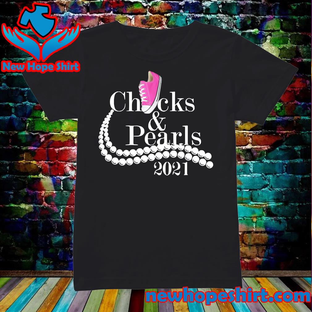 Detail Chuck And Pearls T Shirt Nomer 51