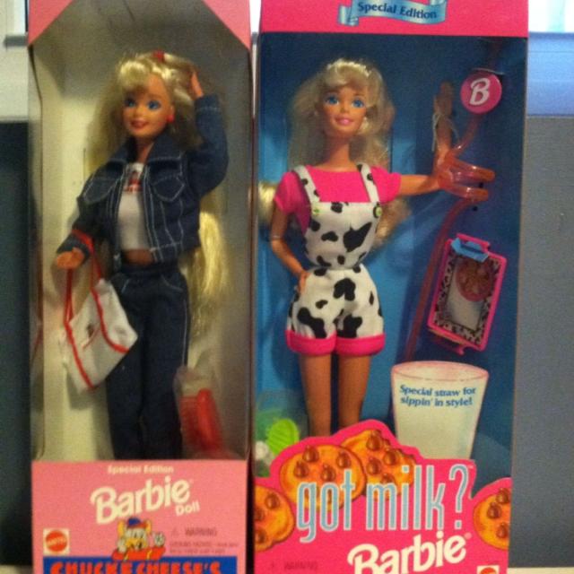 Detail Chuck E Cheese Barbie Nomer 10