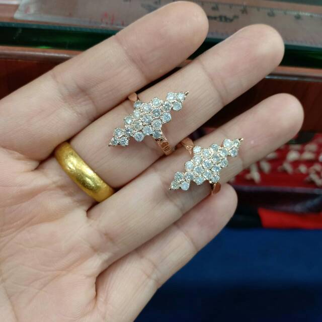 Detail Cincin Berlian Medan Nomer 20