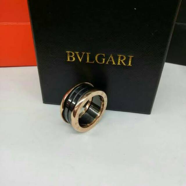 Detail Cincin Bvlgari Wanita Nomer 32