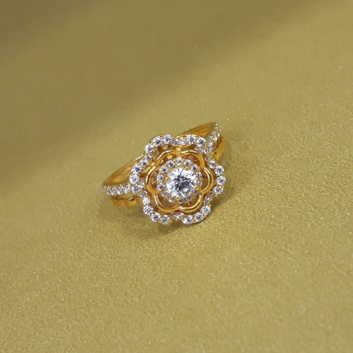 Detail Cincin Emas Bunga Nomer 40