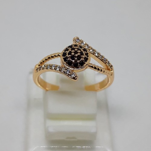 Detail Cincin Emas Mata Hitam Nomer 24