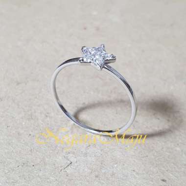 Detail Cincin Emas Putih Elegan Nomer 26