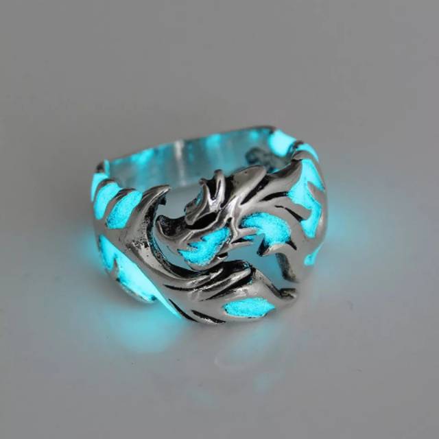 Detail Cincin Glow In The Dark Nomer 3