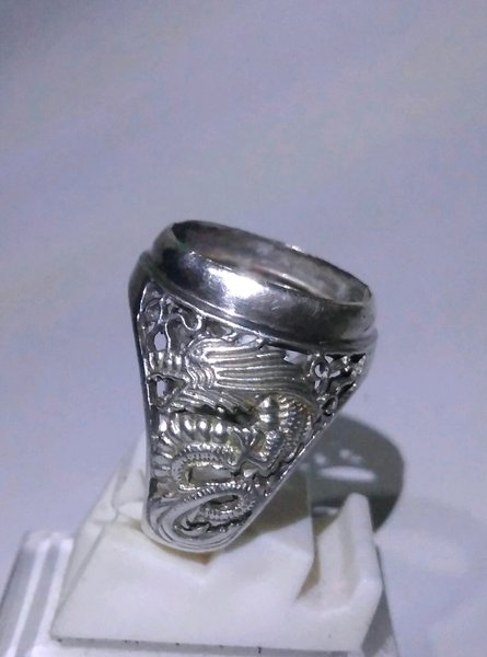 Detail Cincin Motif Naga Nomer 31