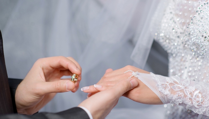 Detail Cincin Nikah Di Jari Nomer 6