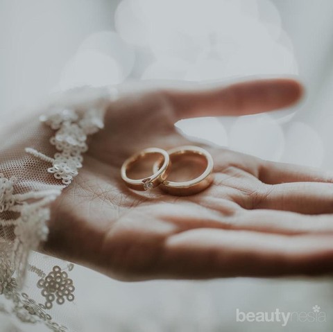 Detail Cincin Nikah Simple Dan Elegan Nomer 18